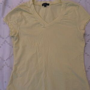 Splash Light Yellow V-Neck Short Sleeve Top